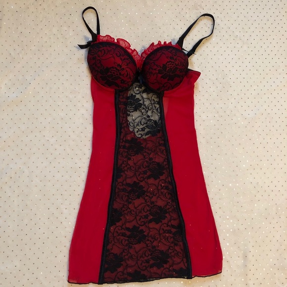 Other - Lingerie - Mesh Push-Up Bra - Size S - Red/Black